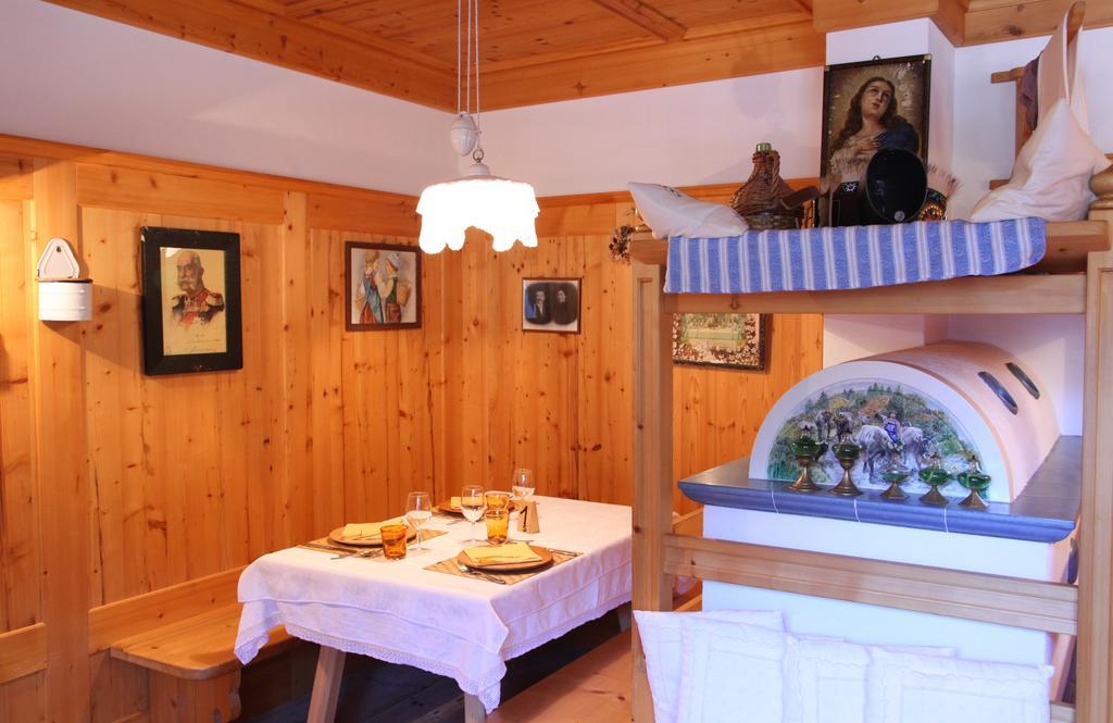 Hôtel Agritur Fior Di Bosco à Valfloriana Extérieur photo